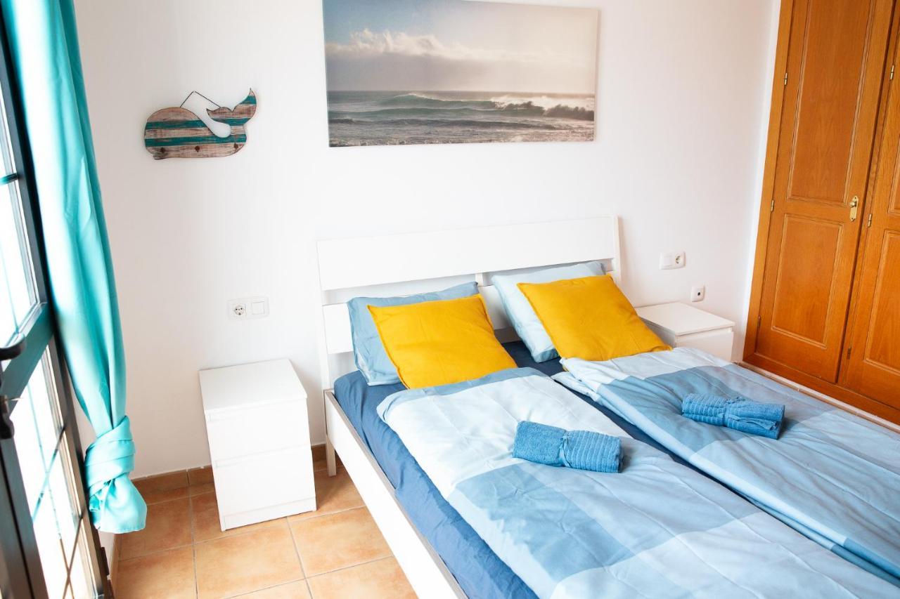 Surf Dream Surfhouse Hostel คอร์ราเลโฮ ภายนอก รูปภาพ