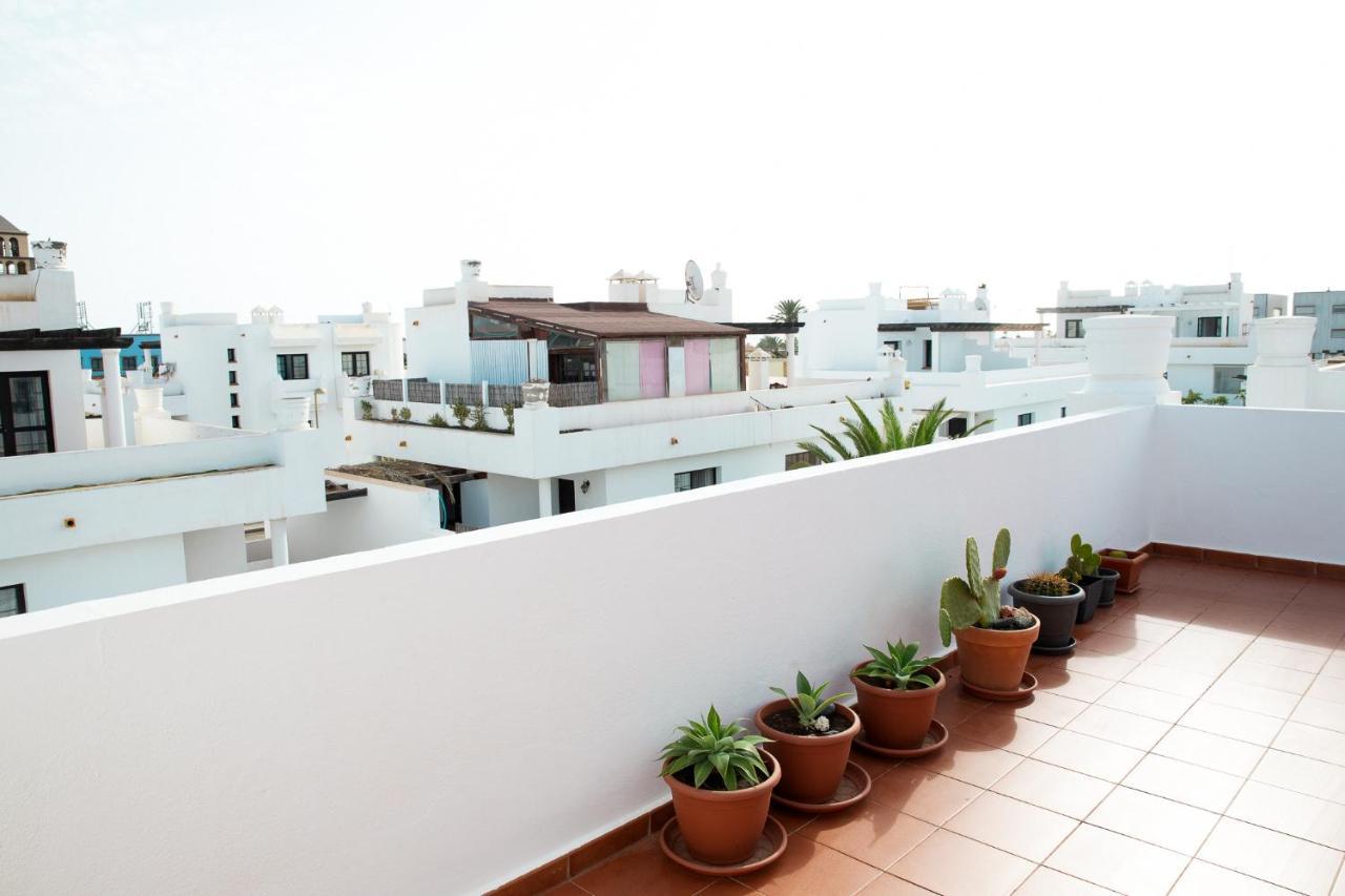 Surf Dream Surfhouse Hostel คอร์ราเลโฮ ภายนอก รูปภาพ