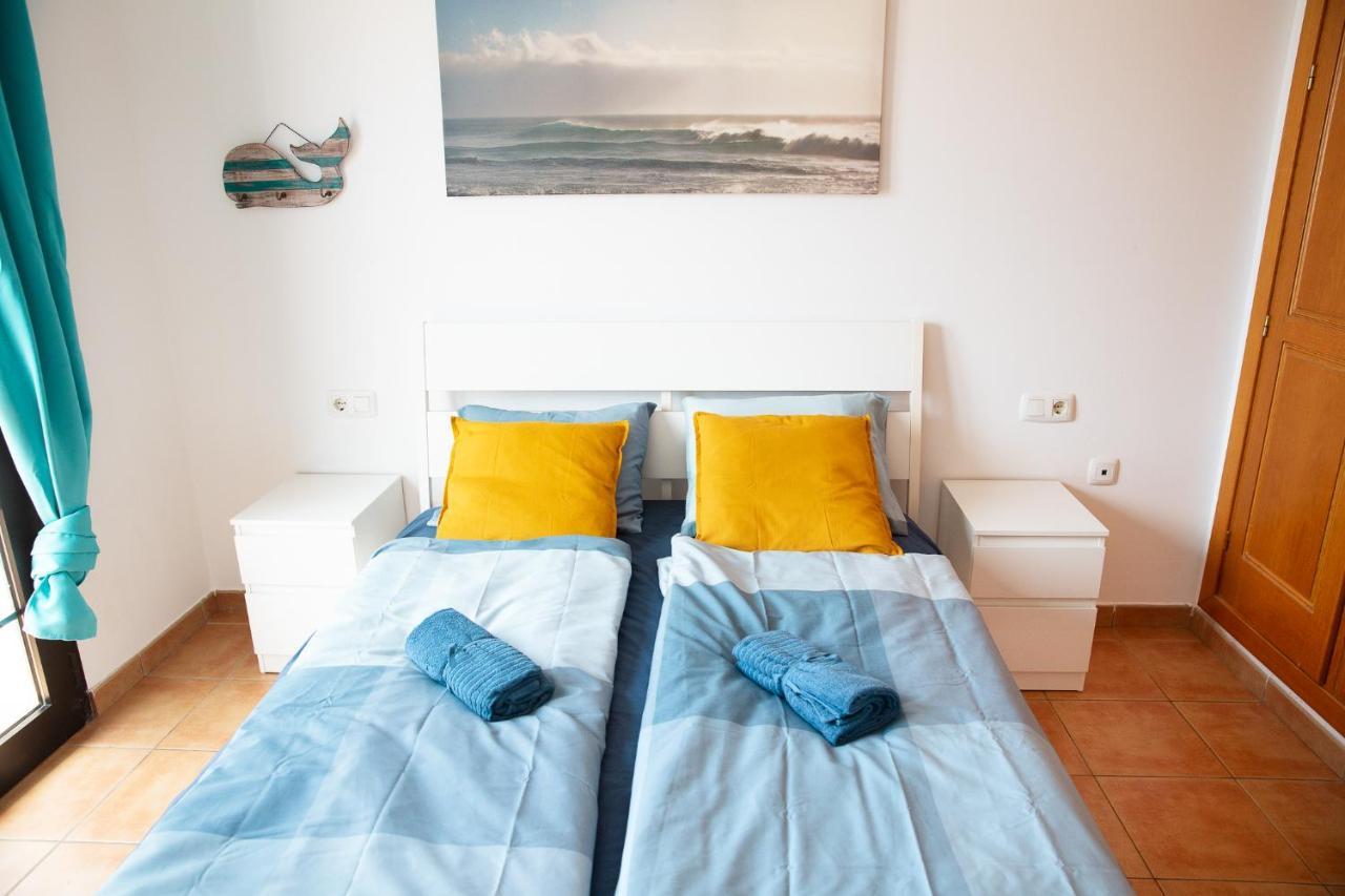 Surf Dream Surfhouse Hostel คอร์ราเลโฮ ภายนอก รูปภาพ